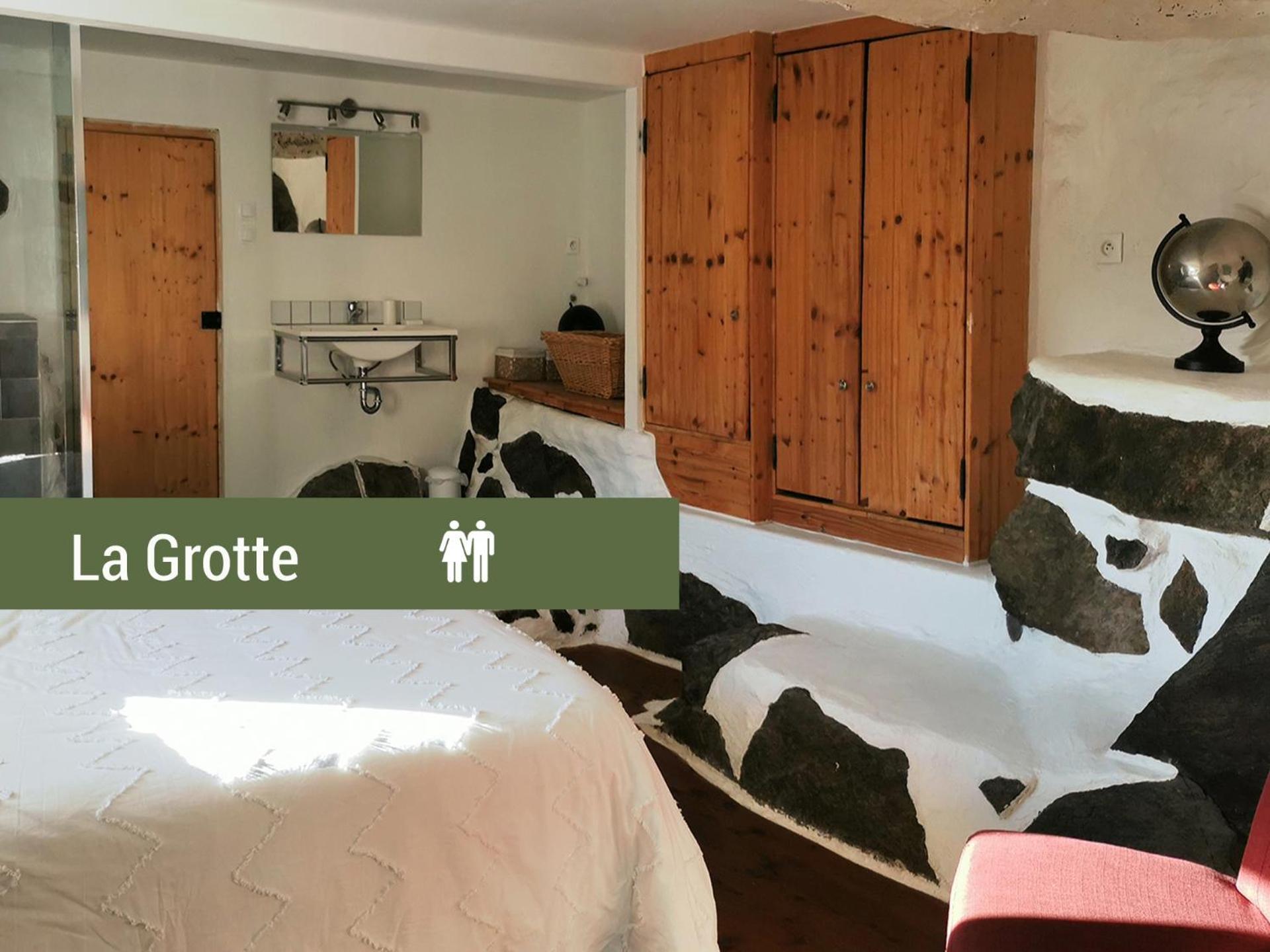 Pyrenees Mon Amour Felluns Room photo